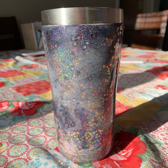 Glitter Tumbler - Picture 3 of 3